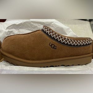 NEW Ugg Tasman Big Kids size 5/ Womens 6.5-7